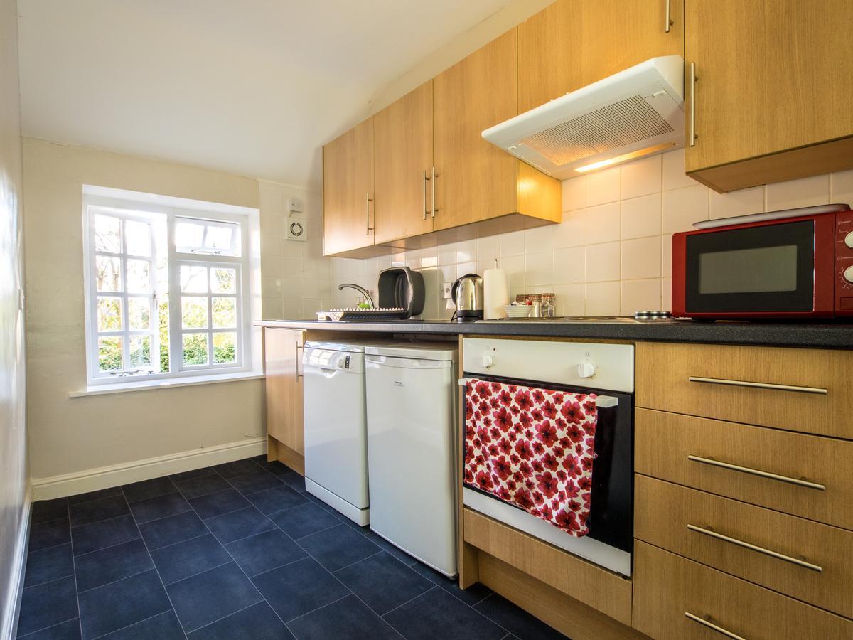 Glendower Guest Apartments Dereham エクステリア 写真